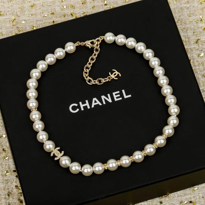 Chanel Suits 06yxs14
